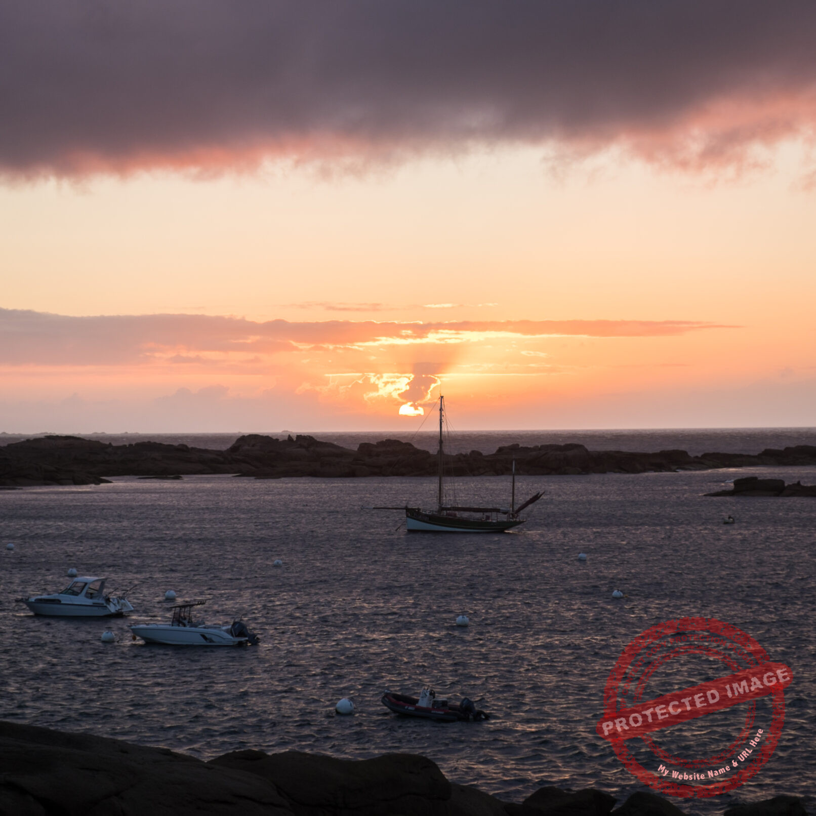 Trégastel - Coucher de Soleil